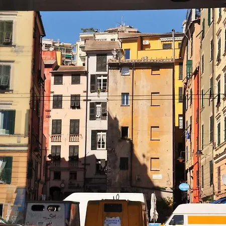 Apartment Ipazia House Genoa