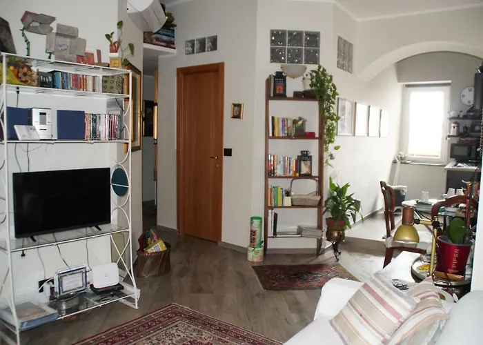 Ipazia House *