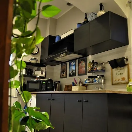 Ipazia House * Γένοβα