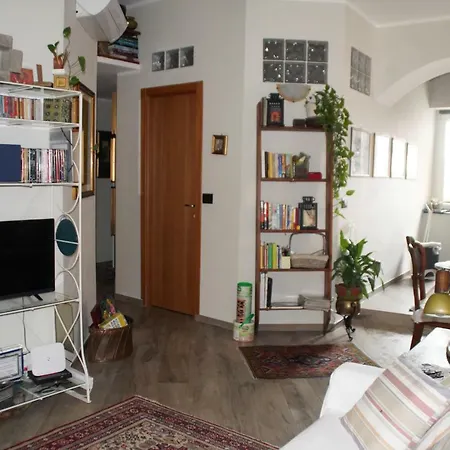 Ipazia House *